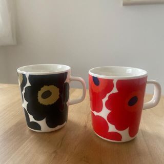 マリメッコ(marimekko)のmarimekko マリメッコ　ウニッコ　レッド　ブラック　マグカップ　(グラス/カップ)