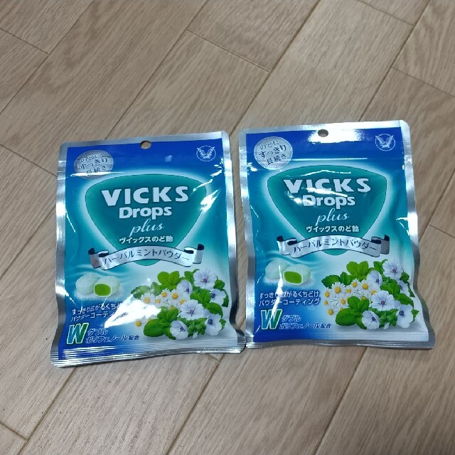 大正製薬(タイショウセイヤク)の大正製薬  VICKS  Drops(のど飴) 食品/飲料/酒の食品(菓子/デザート)の商品写真