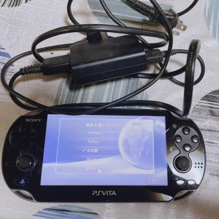 プレイステーションヴィータ(PlayStation Vita)のPlayStation Vita PCH1100 16GBのメモカ付(携帯用ゲーム機本体)