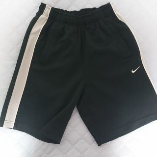 ナイキ(NIKE)のナイキ ハーフパンツ S(ショートパンツ)