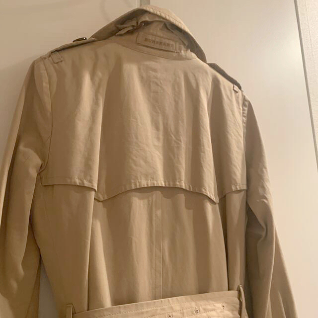 BURBERRY(バーバリー)の【Burberry】ハーフ丈トレンチコート　サイズ36 レディースのジャケット/アウター(トレンチコート)の商品写真