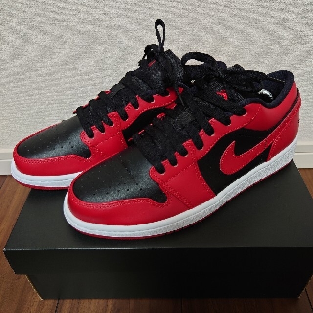 AIRJORDAN1NIKE AIR JORDAN 1 LOW VARSITY RED