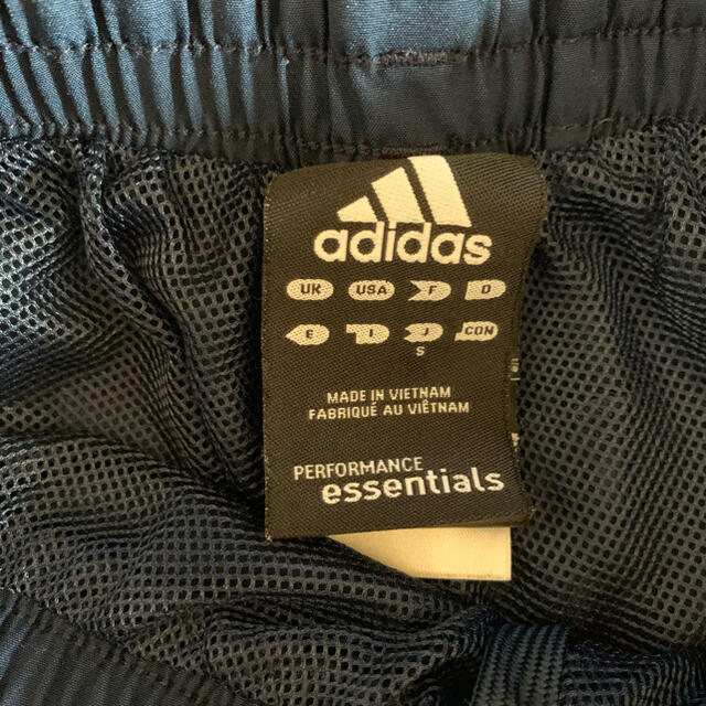 adidas(アディダス)のadidas アディダス ハーフパンツ　古着 レディースのパンツ(ハーフパンツ)の商品写真