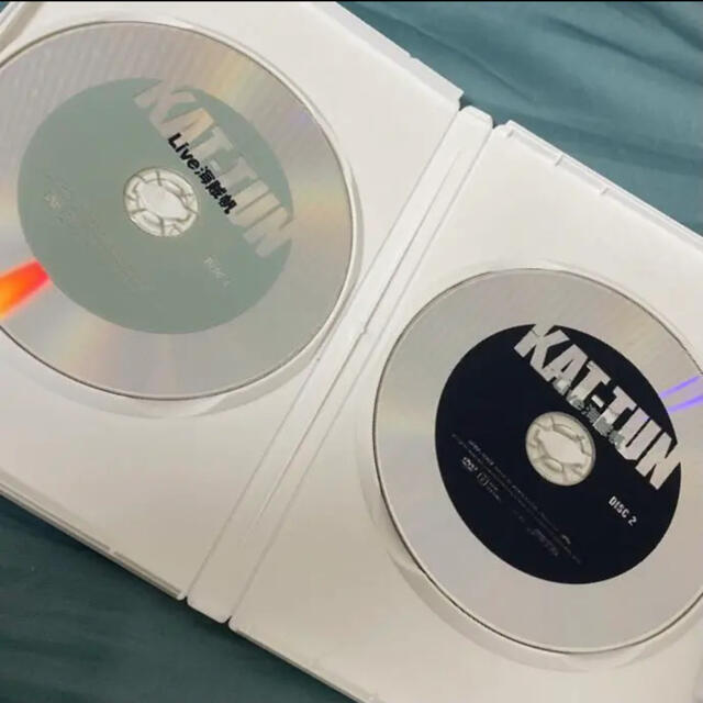 KAT-TUN(カトゥーン)のKAT-TUN/Live 海賊帆〈2枚組〉DVD エンタメ/ホビーのDVD/ブルーレイ(アイドル)の商品写真