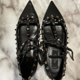 ヴァレンティノ(VALENTINO)のヴァレンティノ  フラットシューズ (バレエシューズ)