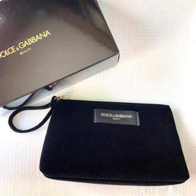 DOLCE&GABBANA(ドルチェアンドガッバーナ)のDOLCE&GABBANA ノベルティーポーチ レディースのファッション小物(ポーチ)の商品写真