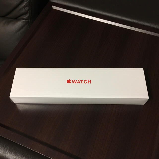 Apple Watch(アップルウォッチ)のApple Watch Series 6 Red 40mmとスポーツバンド レディースのファッション小物(腕時計)の商品写真