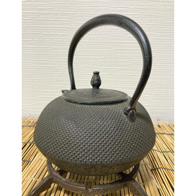 新入荷！新品、未使用品】南部伝統工芸品 秀山造 捻鉉 一点物 国産鉄瓶