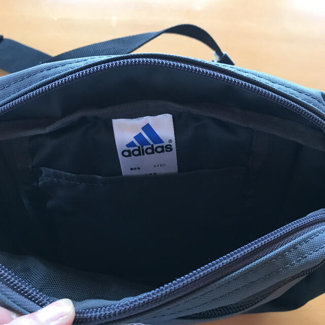 adidas(アディダス)のadidasウエストポーチ メンズのバッグ(ウエストポーチ)の商品写真