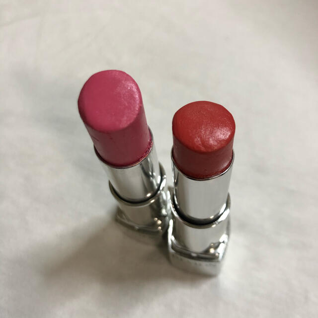 REVLON(レブロン)のレブロン ウルトラHDリップスティック 870 845セット　保湿　REVLON コスメ/美容のベースメイク/化粧品(口紅)の商品写真