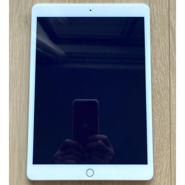 超美品 ❤️ APPLE iPad WI-FI 32GB SV 第7世代 6