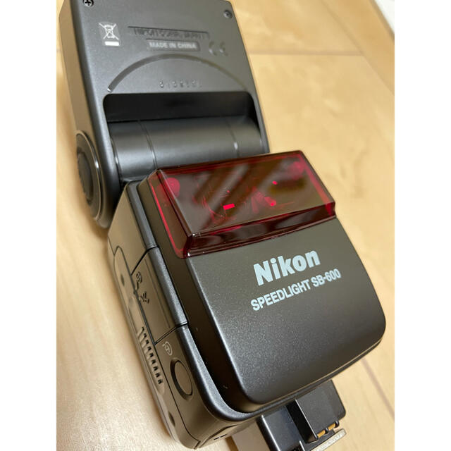Nikon(ニコン)のNikon スピードライト SB-600 スマホ/家電/カメラのカメラ(ストロボ/照明)の商品写真