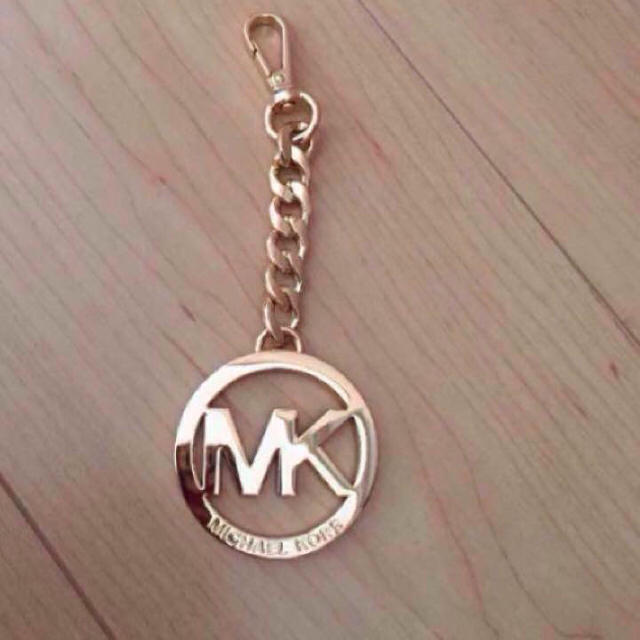 Michael Kors(マイケルコース)のタイムセール 新品 バッグチャーム レディースのファッション小物(キーホルダー)の商品写真