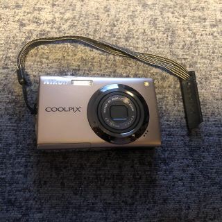 Nikon COOLPIX4000 ジャンク(コンパクトデジタルカメラ)