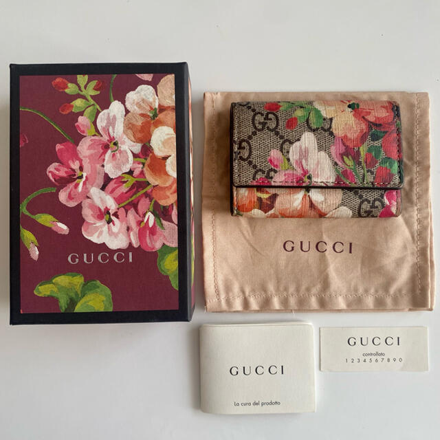 Gucci(グッチ)のGUCCI  GGブルームス  キーケース レディースのファッション小物(キーケース)の商品写真