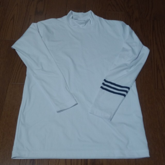 adidas(アディダス)のスポーツウェア　防寒　長袖 メンズのトップス(Tシャツ/カットソー(七分/長袖))の商品写真