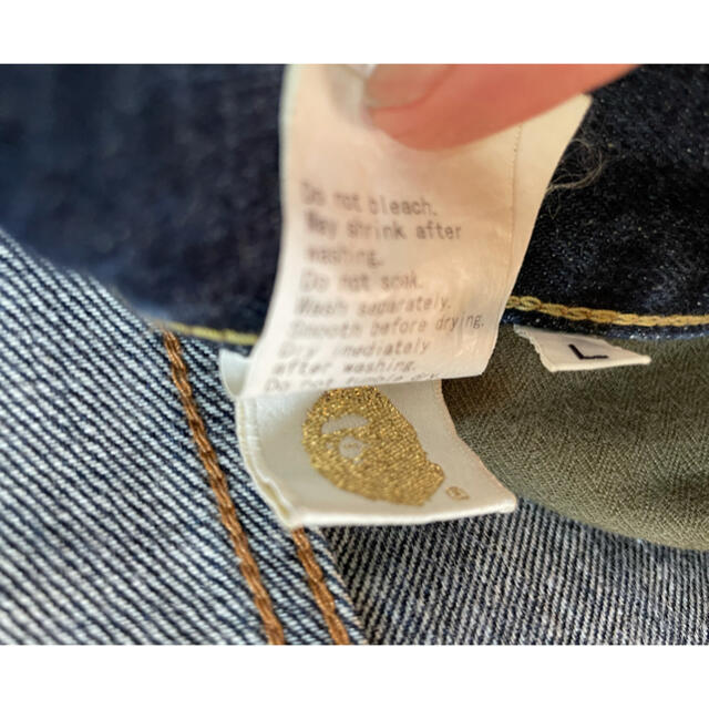 A BATHING APE(アベイシングエイプ)のBAPE デニム パンツ カモ Lサイズ メンズのパンツ(デニム/ジーンズ)の商品写真