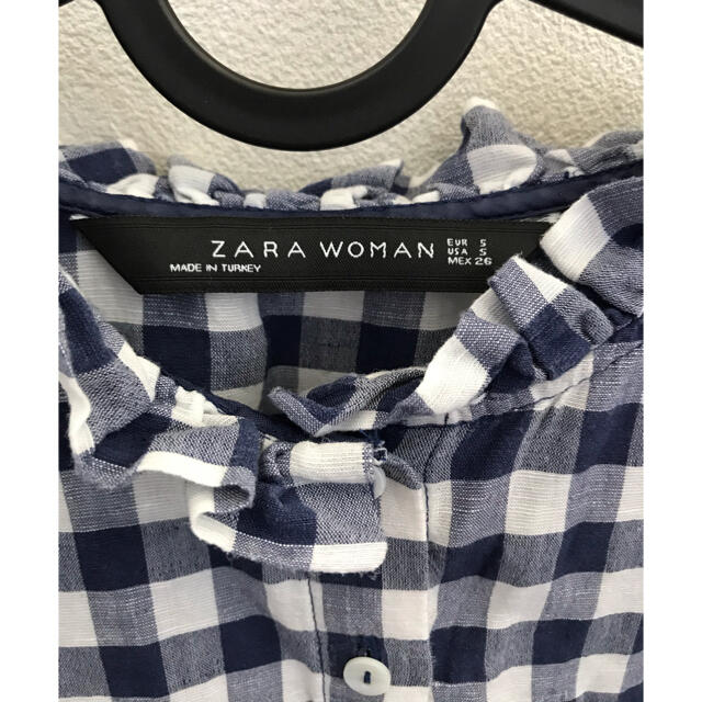 ZARA(ザラ)のZARA WOMAN ザラ　ギンガムチェック　フリル　ブラウス　シャツ  レディースのトップス(シャツ/ブラウス(半袖/袖なし))の商品写真