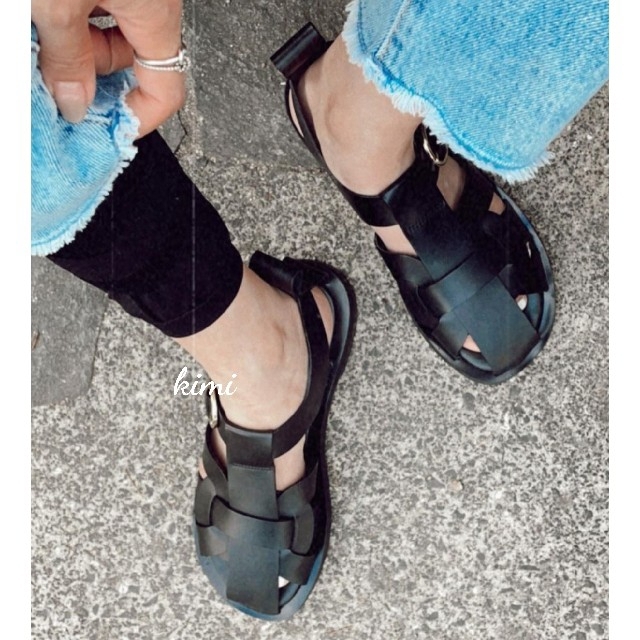 ZARA 36 レザーフラットサンダル フラットケージサンダル グルカ ZARA 36 レザーフラットサンダル フラットケージサンダル グルカ
