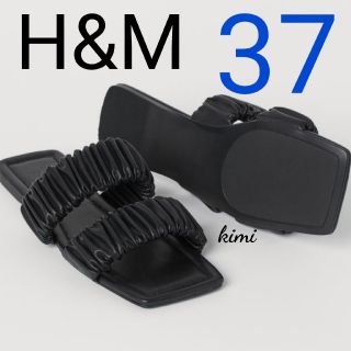 エイチアンドエム(H&M)のH&M　(37　黒)　スクエアトゥサンダル　プリーツ  サンダル　フェイクレザー(サンダル)