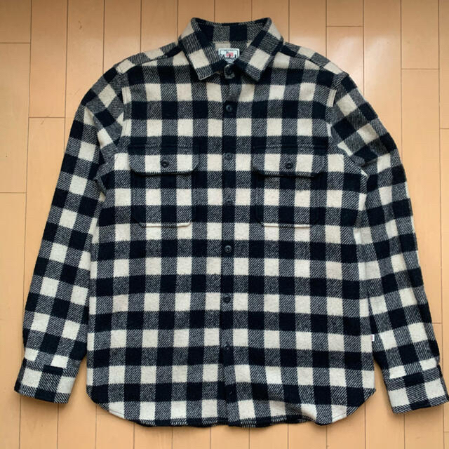 WOOLRICH(ウールリッチ)のWoolRich check shirts ウールリッチ　チェックシャツ メンズのトップス(シャツ)の商品写真