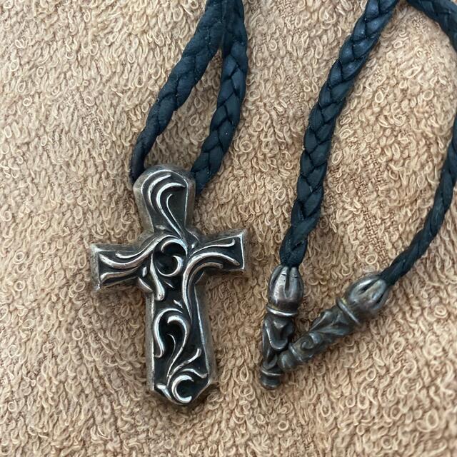 驚きの値段で】 Chrome Hearts クロムハーツ バルカンクロス スモール ボロチップ レザーブレード ネックレス クロムハーツ ダガー ストッパー ボロチップ ネックレス
