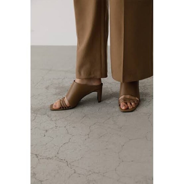 専用　リムアーク thin line square heel Lサイズ　ienaのサムネイル