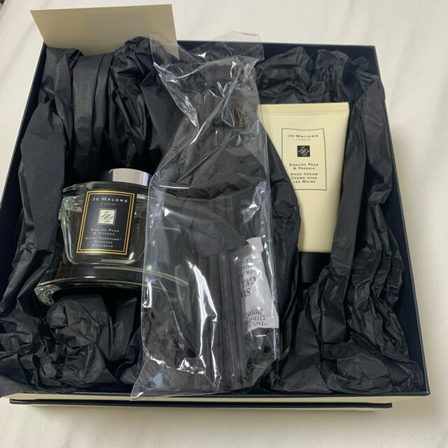 Jo Malone(ジョーマローン)のあぴ様専用【新品】JO MALONE ホームフレグランス ハンドクリーム コスメ/美容の香水(香水(女性用))の商品写真