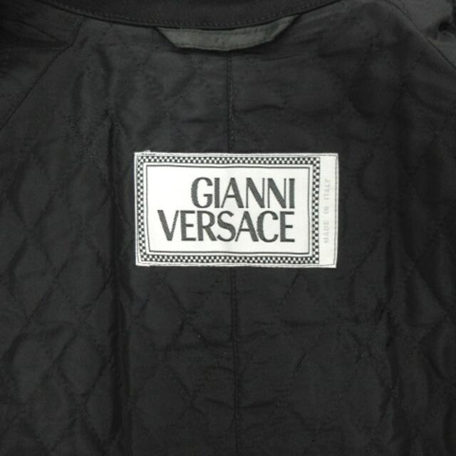 Gianni Versace(ジャンニヴェルサーチ)のジャンニヴェルサーチ トレンチコート ロング メデューサボタン 黒 42 メンズのジャケット/アウター(トレンチコート)の商品写真