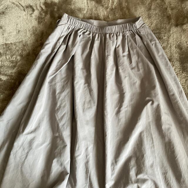 ミモレ丈　ギャザーフレアースカート　新品 レディースのスカート(ロングスカート)の商品写真