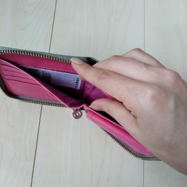 DESIGUAL(デシグアル)の【はにわmama様専用】デシグアル　財布 レディースのファッション小物(財布)の商品写真