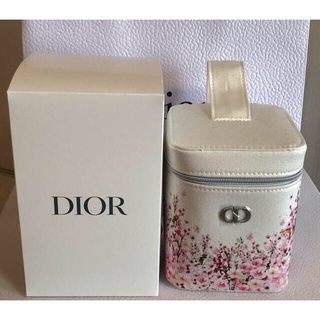 Dior - ディオール ノベルティ バニティーポーチ ミスディオールの通販