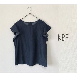 ケービーエフ(KBF)のKBF フリル袖デニムブラウス　ノースリ　DOORS IENA ナノユニバース(シャツ/ブラウス(半袖/袖なし))