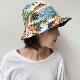 アパルトモンドゥーズィエムクラス(L'Appartement DEUXIEME CLASSE)の新品未試着◇アパルトモン バテンウェアREVERSIBLE BUCKET HAT(ハット)