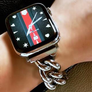 アップルウォッチ 最高級シルバーチェーンブレスレット　ベルト　サイズカラー各種(腕時計)