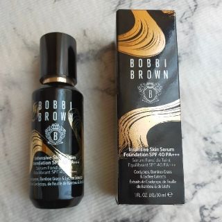 ボビイブラウン(BOBBI BROWN)の☆新品未使用 ☆ボビイブラウンインテンシブスキンセラムファンデーション(ファンデーション)