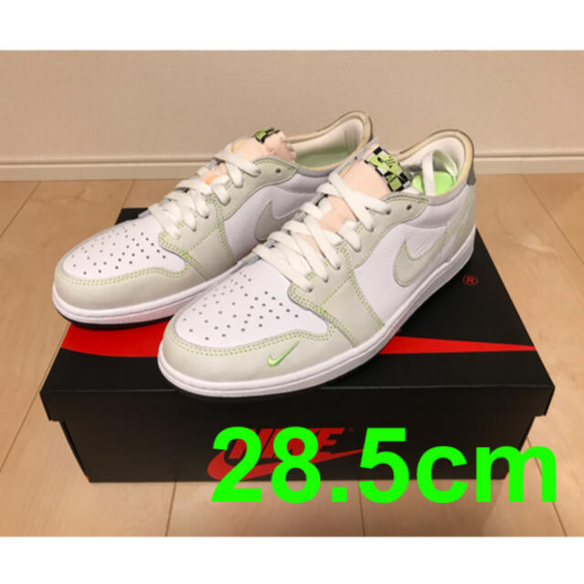 NIKE(ナイキ)のナイキ エアジョーダン1 ロー OG "ゴーストグリーン" 28.5cm メンズの靴/シューズ(スニーカー)の商品写真