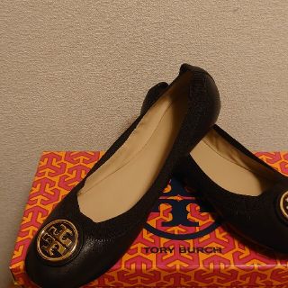 トリーバーチ(Tory Burch)のtoryburch caroline トリーバーチ バレエシューズ　黒　23cm(バレエシューズ)