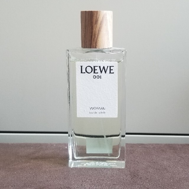 LOEWE 香水