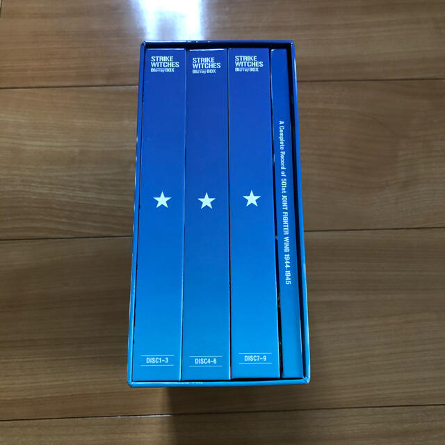 ストライクウィッチーズ コンプリート Blu-ray BOX【初回生産限定版