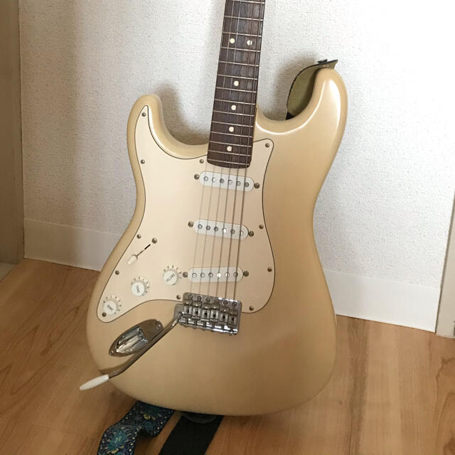 Fender - Fender USA Highway One Stratocaster レフティの通販 by mani's shop｜フェンダーならラクマ 正規品即納