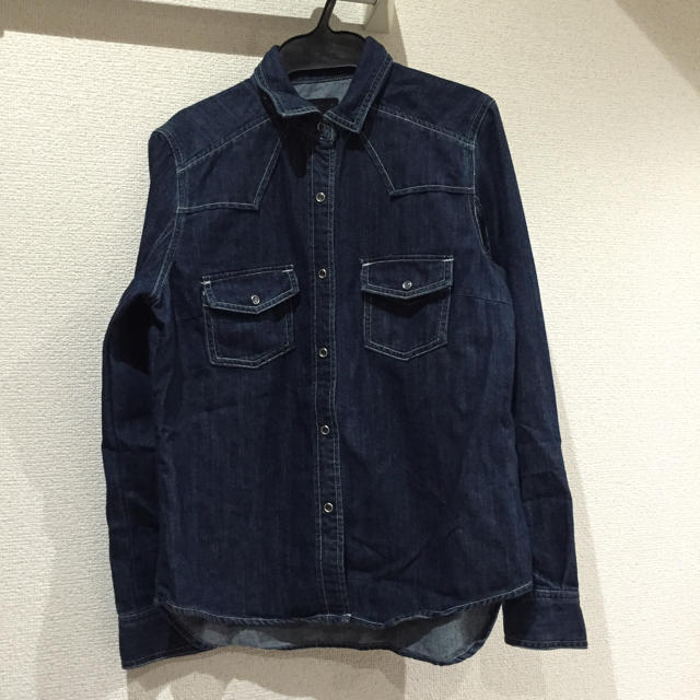 apart by lowrys(アパートバイローリーズ)のアパートバイ♡デニムシャツ レディースのトップス(シャツ/ブラウス(長袖/七分))の商品写真