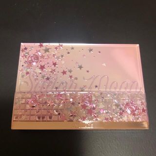 マキアージュ(MAQuillAGE)のマキアージュ　セーラームーン　パウダーファンデーション【週末値下げ】(ファンデーション)