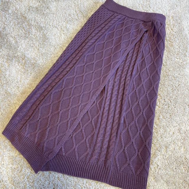 KBF(ケービーエフ)のKBF ケーブルラップ風スカート　紫 レディースのスカート(ロングスカート)の商品写真