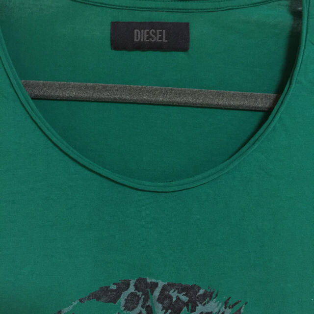 DIESEL(ディーゼル)のDIESEL  Tシャツグリーン 美品！！ レディースのトップス(Tシャツ(半袖/袖なし))の商品写真