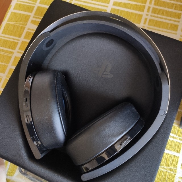 SONY - SONY プレミアムワイヤレスサラウンドヘッドセット CUHJ-15005 ... プレミアムサラウンドヘッドセット SONY CUHJ-15005