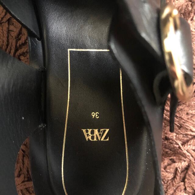 ZARA(ザラ)の新品未使用 ☆ ZARA グルカサンダル ブラック 36 レディースの靴/シューズ(サンダル)の商品写真