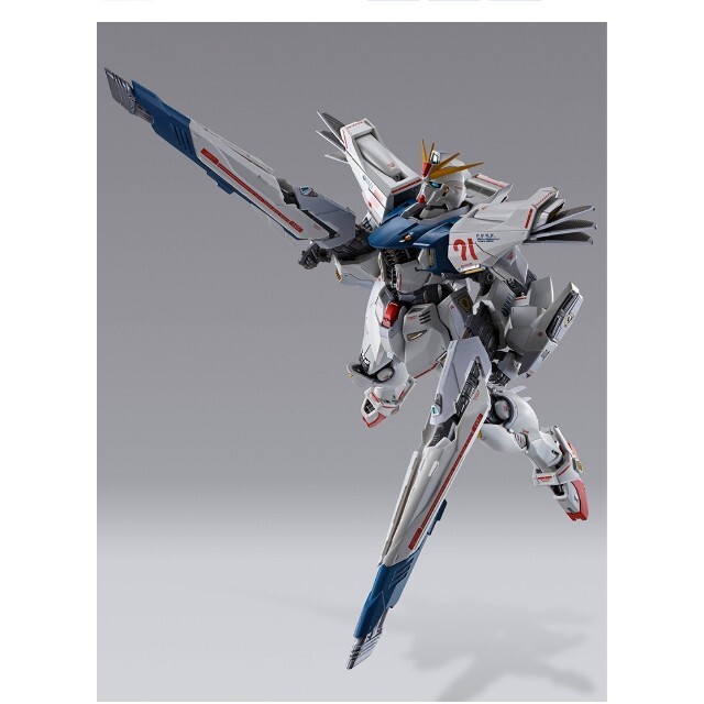 BANDAI(バンダイ)のMETAL BUILD ガンダムF91 CHRONICLE WHITE Ver. エンタメ/ホビーのフィギュア(アニメ/ゲーム)の商品写真