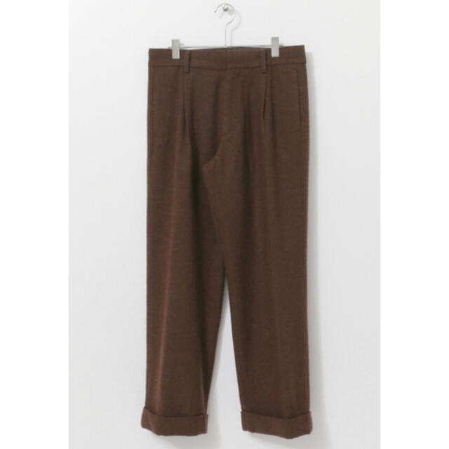 URBAN RESEARCH(アーバンリサーチ)の【新品未使用タグ付き】国内生地使用 Wool tuck wide pants メンズのパンツ(スラックス)の商品写真