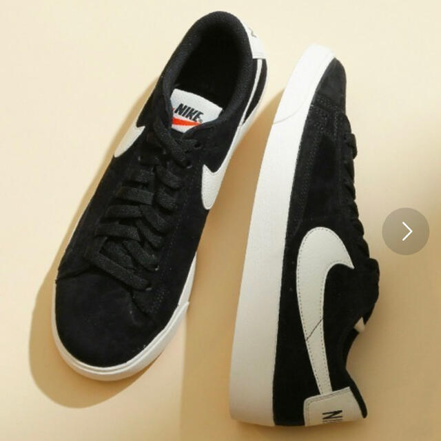 〈新品未使用〉【NIKE】W BLAZER LOW SD ナイキ スニーカー